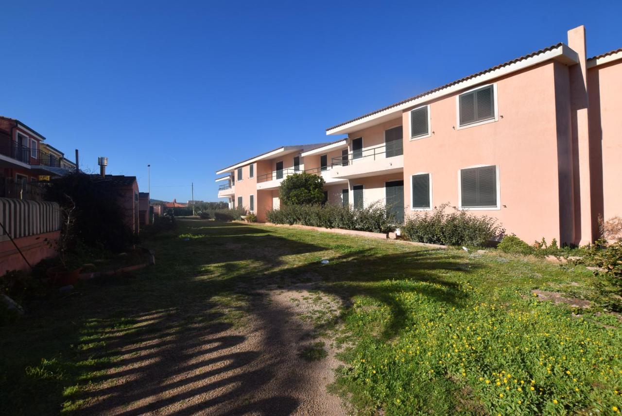 Residenze Agnese Lägenhet Valledoria  Exteriör bild